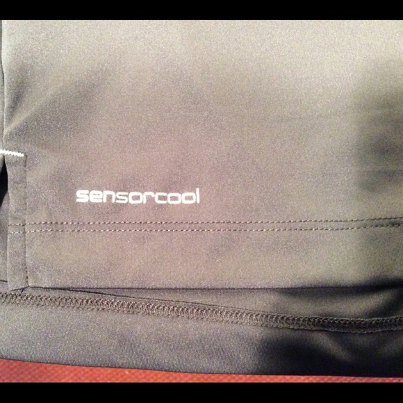 Ping Men’s golf shirt size large - Picture 9 of 10